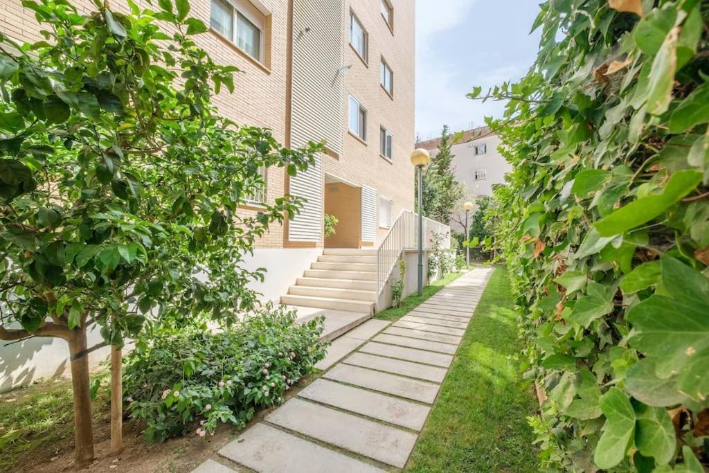 Apartamento En Complejo Residencial, Con Piscina. Salou Exteriér fotografie