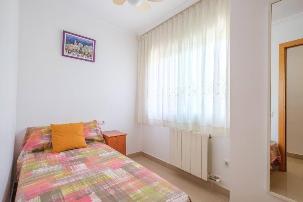 Apartamento En Complejo Residencial, Con Piscina. Salou Exteriér fotografie