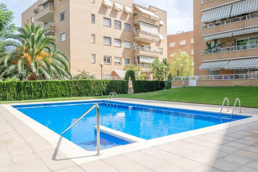 Apartamento En Complejo Residencial, Con Piscina. Salou Exteriér fotografie